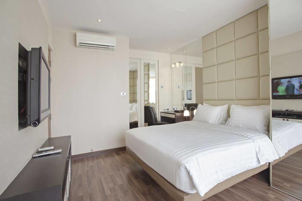 V Residence Serviced Apartment Bangkok Exteriér fotografie